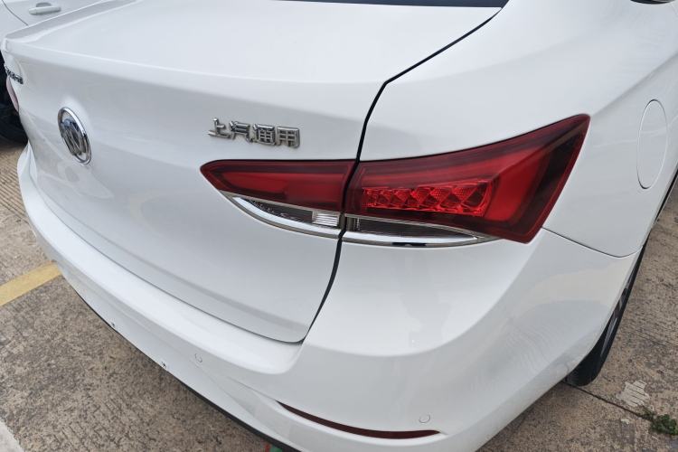 Used Buick GT 2021 Revised Version 1.3T Automatic Mild Hybrid Elite Edition Right Rear Taillight