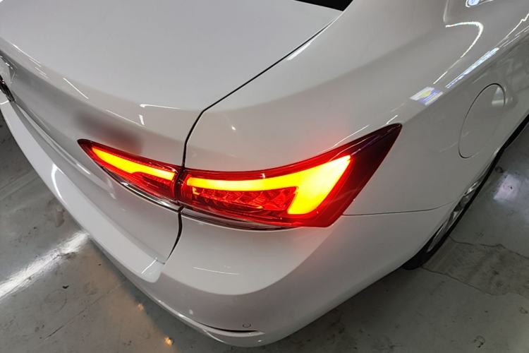 Used Buick GT 2021 Exemplar 1.5L Automatic Elite Version Right Rear Taillight