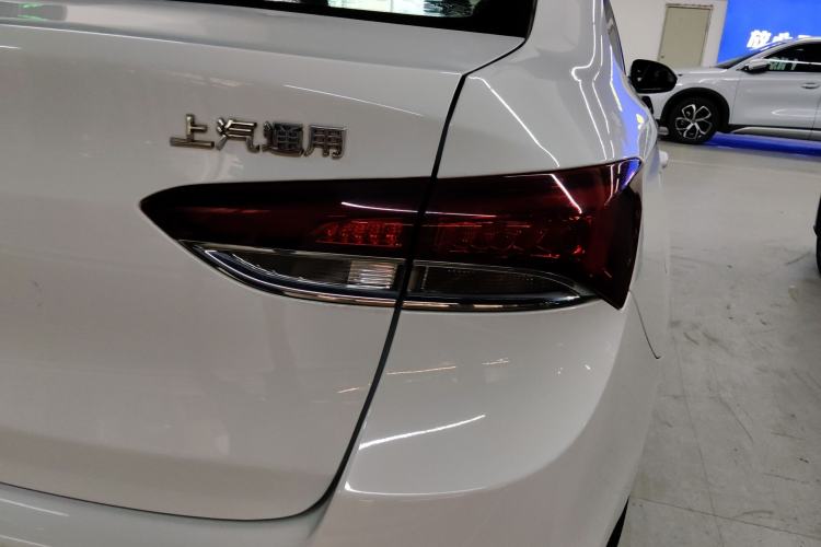 Used Buick GT 2021 Revised Version Flagship 1.5L Automatic Elite Edition Right Rear Taillight