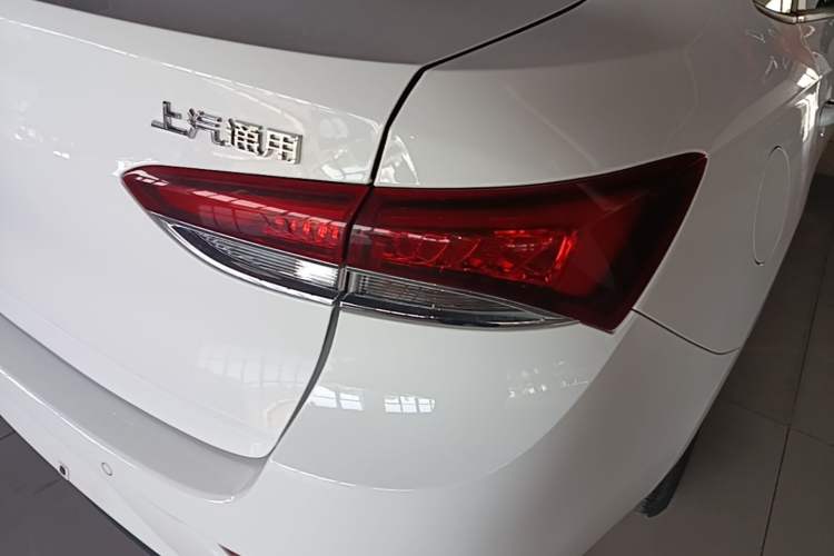 Used Buick GT  Right Rear Taillight