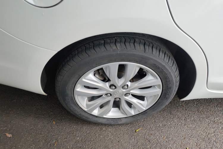 Used Buick GT 2021 Revised Version Flagship 1.5L Automatic Elite Edition Right Rear Wheel Hub