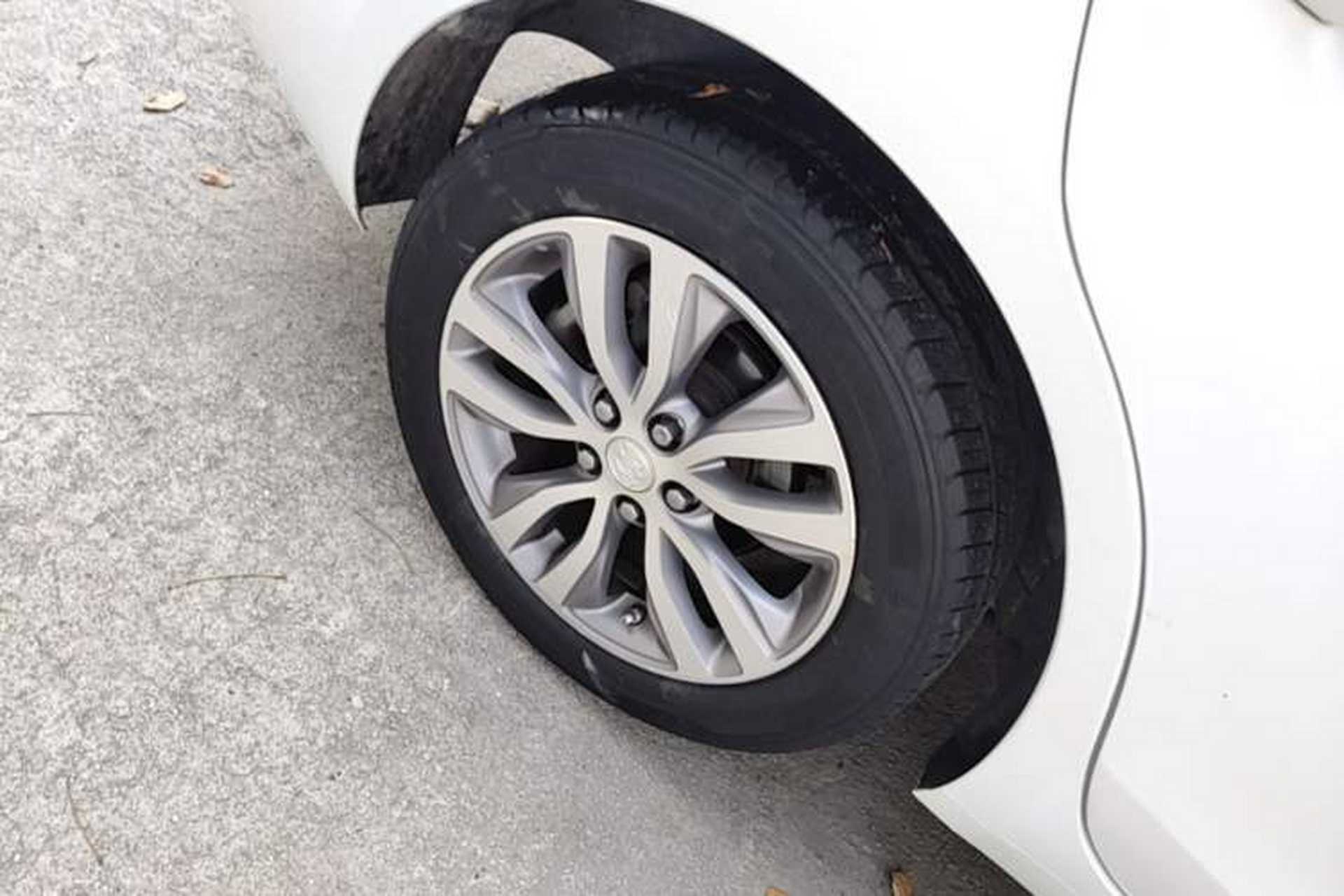 Used Buick GT 2021 Revised Version 1.3T Automatic Mild Hybrid Advanced Edition Right Rear Wheel Hub