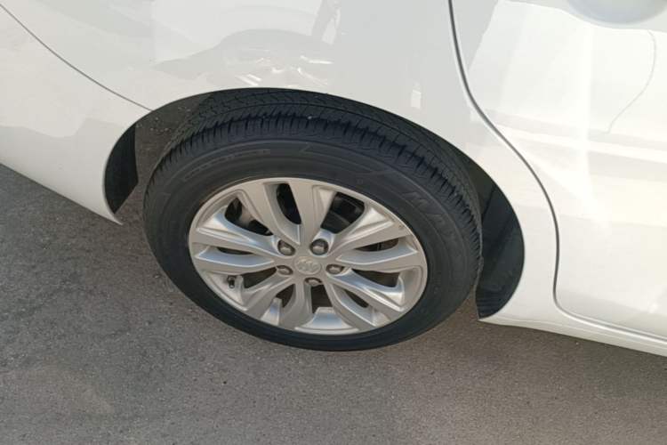Used Buick GT 2021 Revised Version Flagship 1.5L Automatic Elite Edition Right Rear Wheel Hub