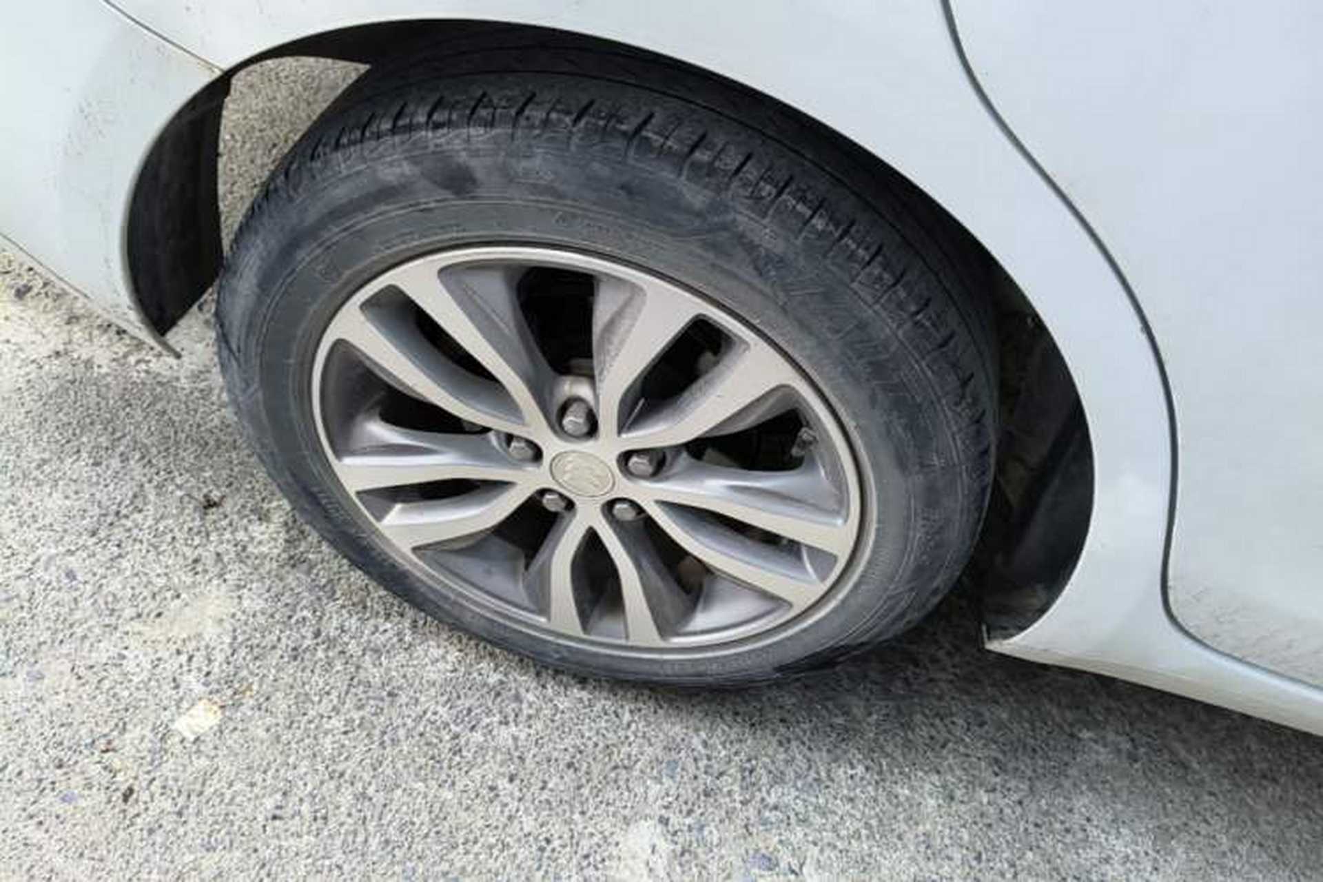 Used Buick GT 2021 Revised Version 1.3T Automatic Mild Hybrid Elite Edition Right Rear Wheel Hub