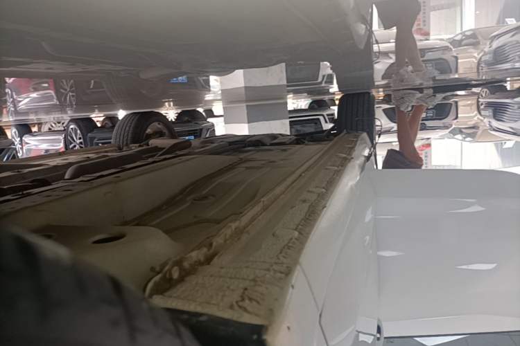 Used Buick GT 2021 Exemplar 1.5L Automatic Elite Version Right Side Sill