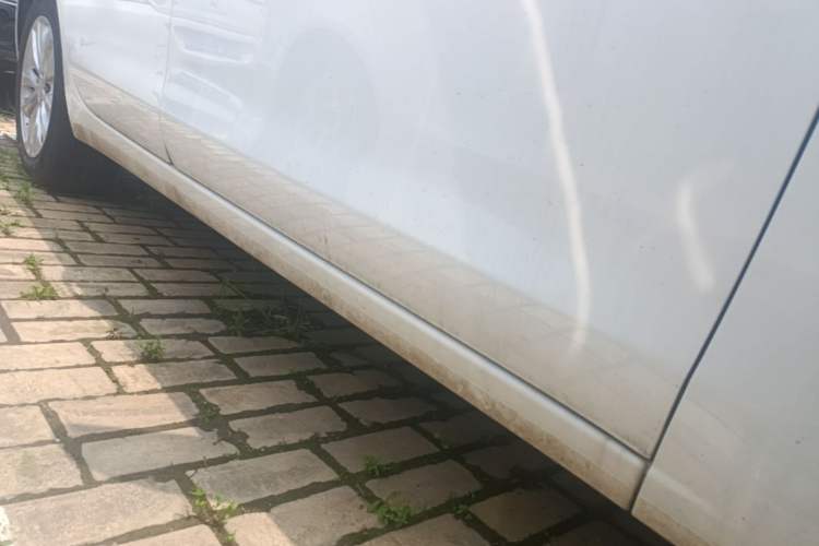 Used Buick GT 2021 Revised Version Flagship 1.5L Automatic Elite Edition Right Side Sill