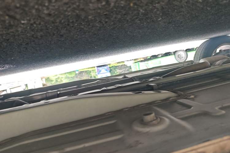 Used Buick GT 2021 Revised Version 1.3T Automatic Mild Hybrid Advanced Edition Right Side Sill