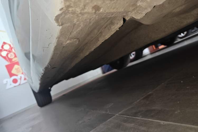 Used Buick GT 2021 Revised Version 1.3T Automatic Mild Hybrid Elite Edition Right Side Sill