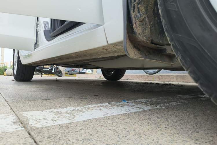 Used Buick GT 2021 Revised Version Flagship 1.5L Automatic Elite Edition Right Side Sill