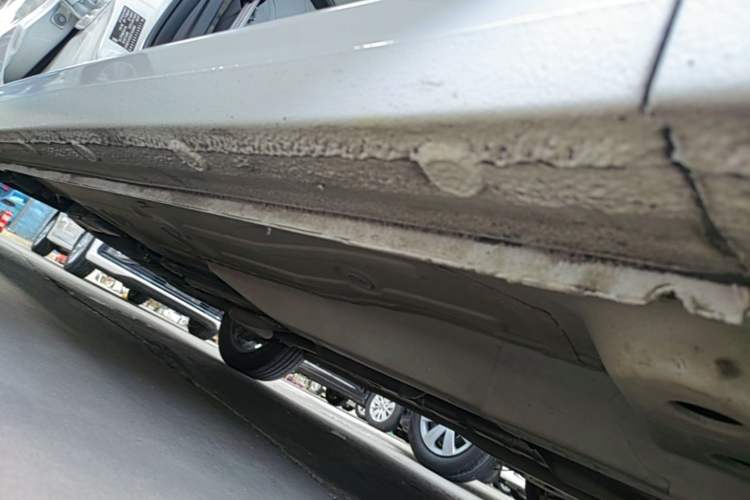 Used Buick GT 2021 Exemplar 1.5L Automatic Elite Version Right Side Sill