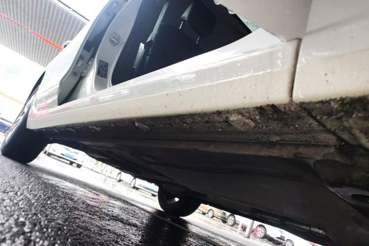 Used Buick GT 2021 Revised Version Flagship 1.5L Automatic Elite Edition Right Side Sill