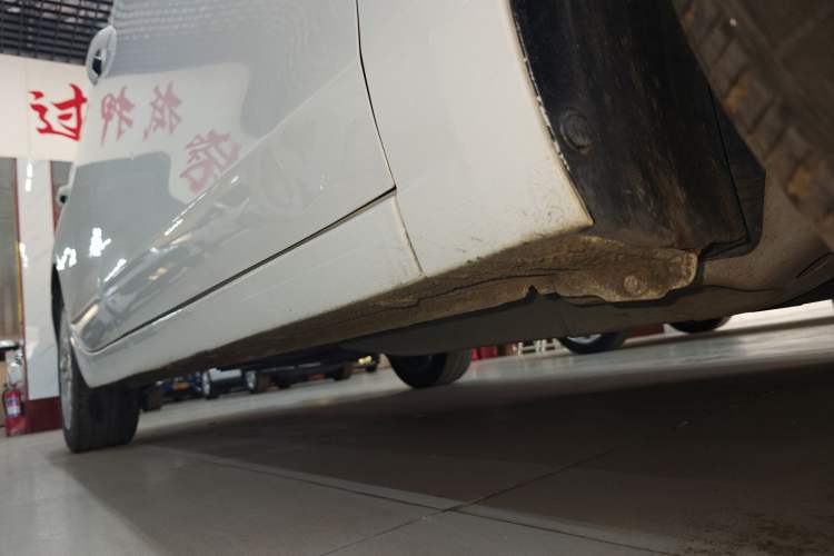 Used Buick GT 2021 Revised Version Flagship 1.5L Automatic Elite Edition Right Side Sill