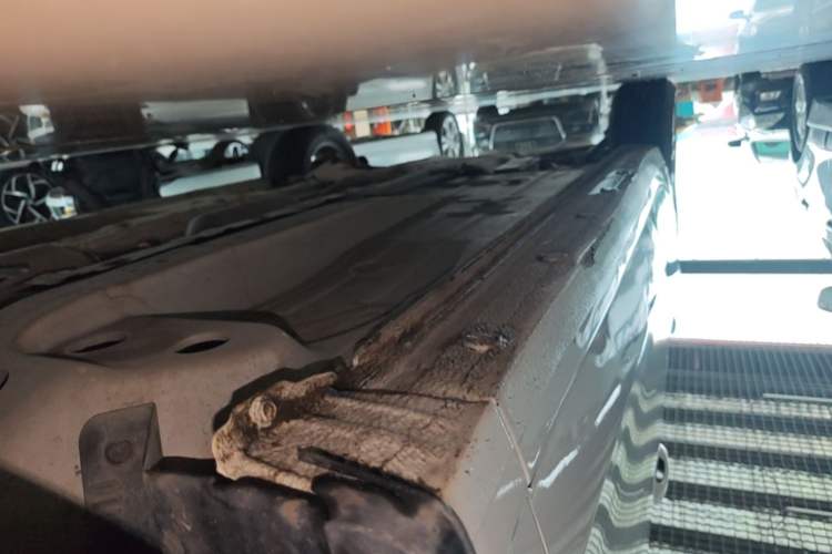 Used Buick GT 2021 Revised Version Flagship 1.5L Automatic Elite Edition Right Side Sill