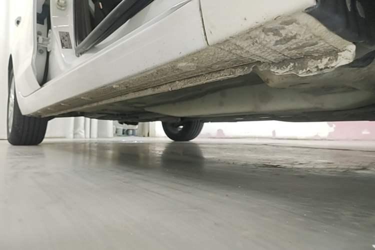 Used Buick GT 2021 Revised Version Flagship 1.5L Automatic Elite Edition Right Side Sill