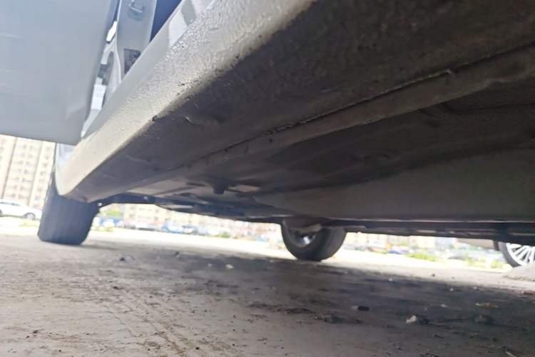 Used Buick GT 2021 Revised Version 1.3T Automatic Mild Hybrid Elite Edition Right Side Sill