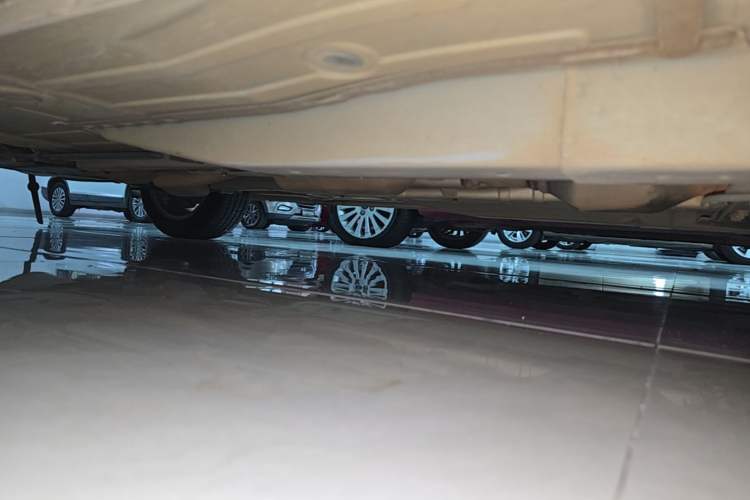 Used Buick GT 2021 Revised Version Flagship 1.5L Automatic Entry-Level Trim Right Side Sill