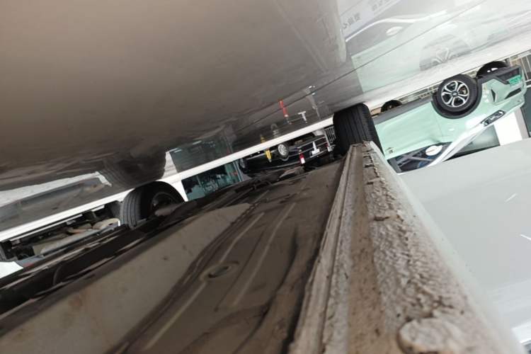 Used Buick GT 2021 Revised Version Flagship 1.5L Automatic Elite Edition Right Side Sill