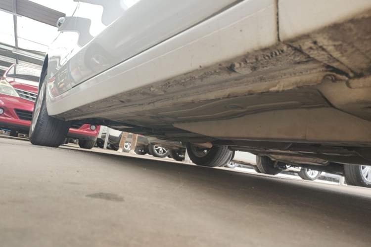 Used Buick GT 2021 Exemplar 1.5L Automatic Elite Version Right Side Sill