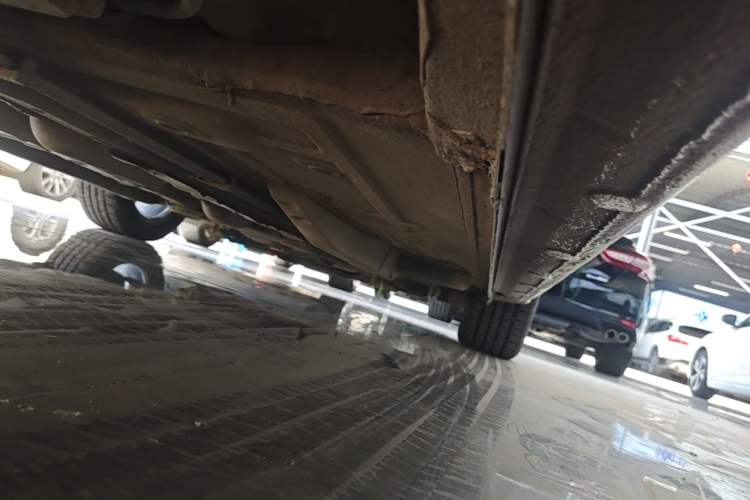Used Buick GT 2021 Revised Version Flagship 1.5L Automatic Entry-Level Trim Right Side Sill