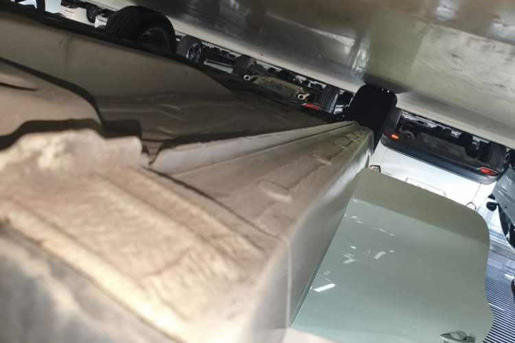 Used Buick GT 2021 Revised Version Flagship 1.5L Automatic Elite Edition Right Side Sill