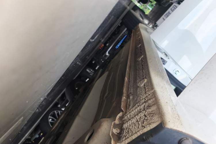 Used Buick GT 2021 Revised Version Flagship 1.5L Automatic Elite Edition Right Side Sill