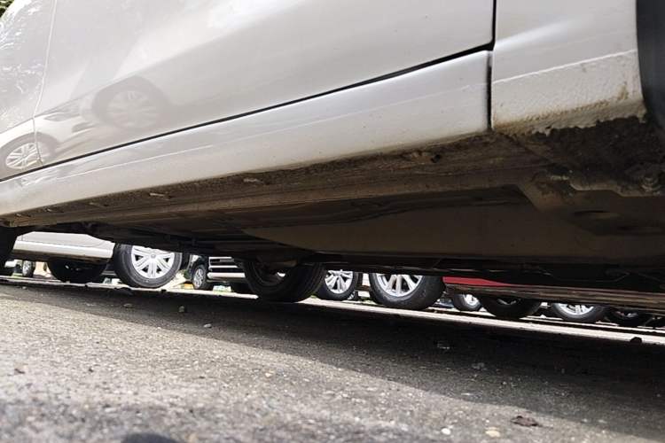 Used Buick GT 2021 Revised Version Flagship 1.5L Automatic Elite Edition Right Side Sill