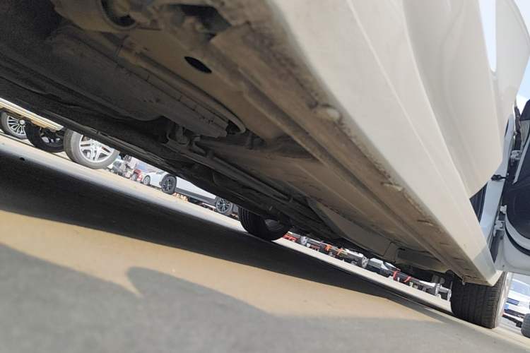Used Buick GT 2021 Revised Version Flagship 1.5L Automatic Elite Edition Right Side Sill