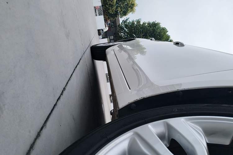 Used Buick GT 2021 Revised Version Flagship 1.5L Automatic Elite Edition Right Side Sill