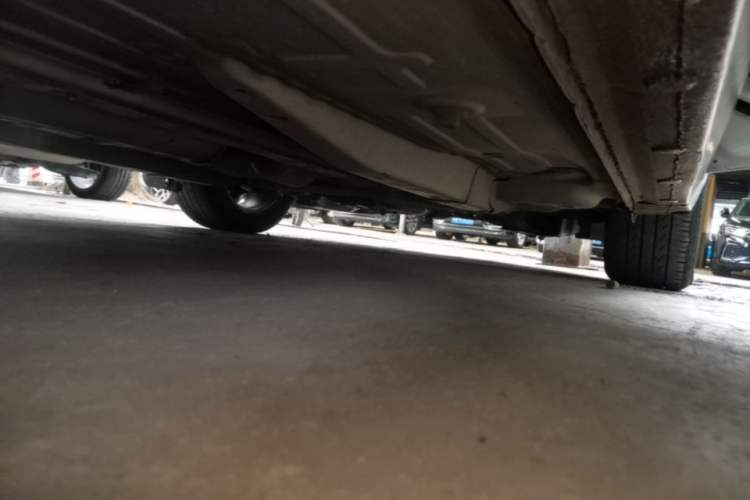 Used Buick GT 2021 1.3T Automatic Mild Hybrid Elite Version Right Side Sill