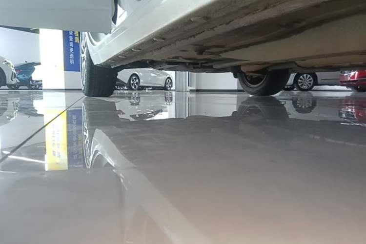 Used Buick GT 2021 1.3T Automatic Mild Hybrid Elite Version Right Side Sill