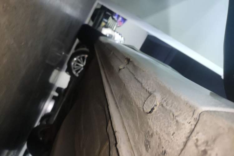 Used Buick GT 2021 Exemplar 1.5L Automatic Elite Version Right Side Sill
