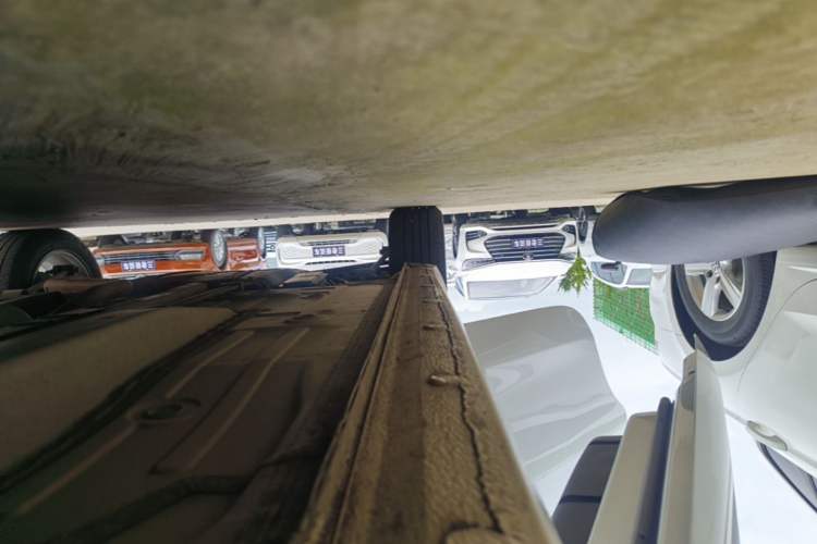 Used Buick GT 2021 Exemplar 1.5L Automatic Elite Version Right Side Sill