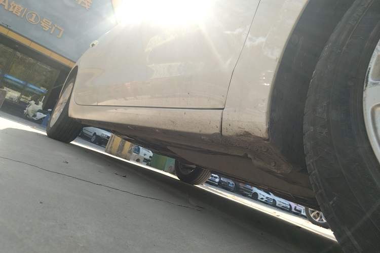 Used Buick GT 2021 Revised Version Flagship 1.5L Automatic Elite Edition Right Side Sill