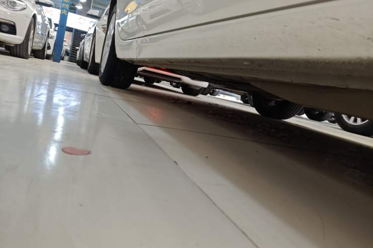 Used Buick GT 2021 Revised Version Flagship 1.5L Automatic Elite Edition Right Side Sill