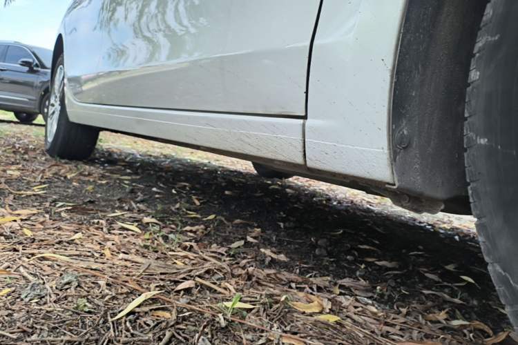 Used Buick GT 2021 Revised Version Flagship 1.5L Automatic Elite Edition Right Side Sill