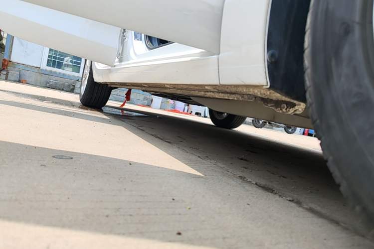 Used Buick GT 2021 Revised Version Flagship 1.5L Automatic Elite Edition Right Side Sill
