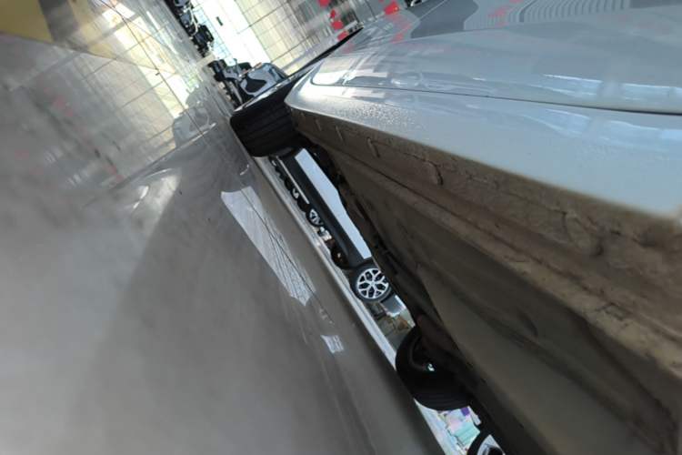 Used Buick GT 2021 Revised Version Flagship 1.5L Automatic Elite Edition Right Side Sill