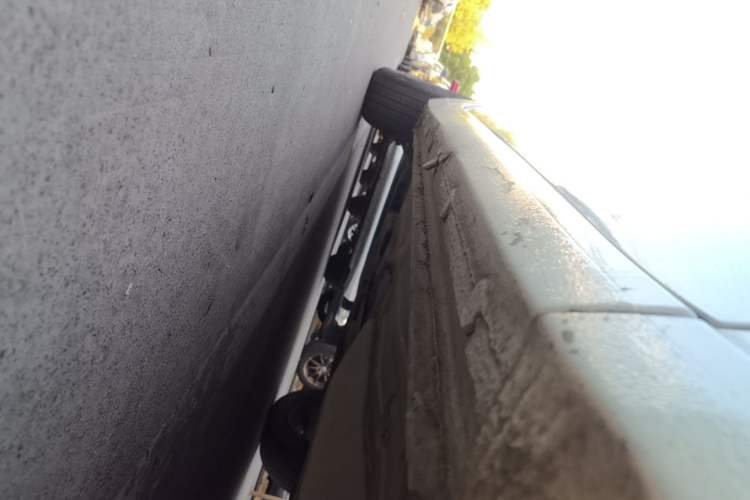 Used Buick GT 2021 1.3T Automatic Mild Hybrid Elite Version Right Side Sill