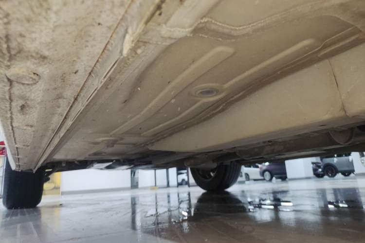 Used Buick GT 2021 1.3T Automatic Mild Hybrid Elite Version Right Side Sill