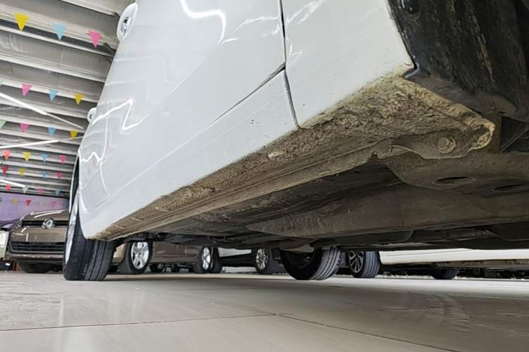 Used Buick GT 2021 Revised Version Flagship 1.5L Automatic Elite Edition Right Side Sill