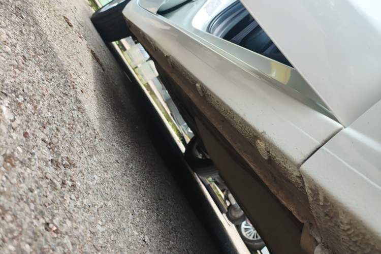 Used Buick GT 2021 Revised Version Flagship 1.5L Automatic Elite Edition Right Side Sill