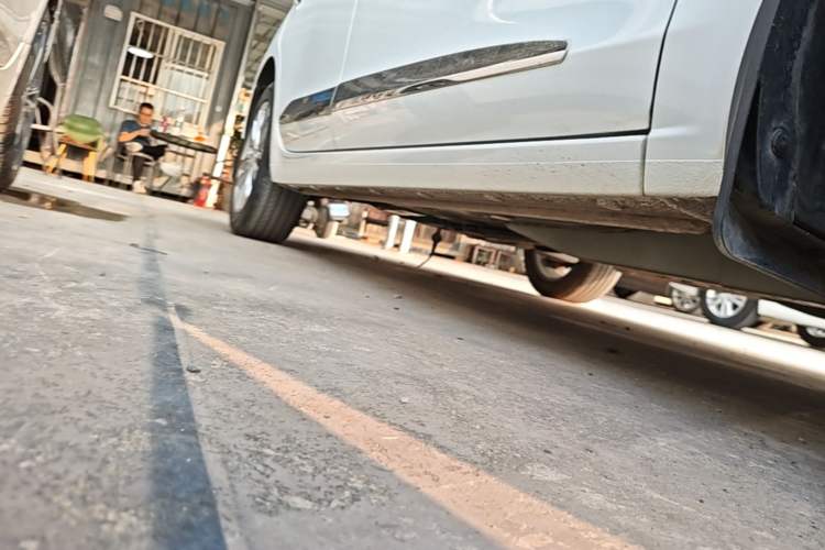 Used Buick GT 2021 Revised Version Flagship 1.5L Automatic Elite Edition Right Side Sill