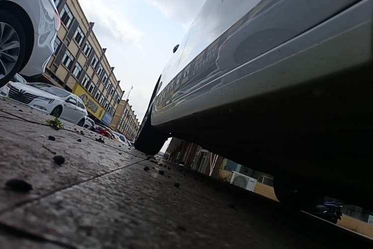 Used Buick GT 2021 1.3T Automatic Mild Hybrid Elite Version Right Side Sill