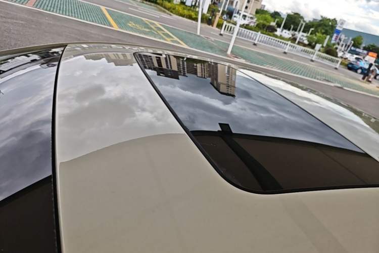Used Buick GT 2021 1.3T Automatic Mild Hybrid Elite Version Roof