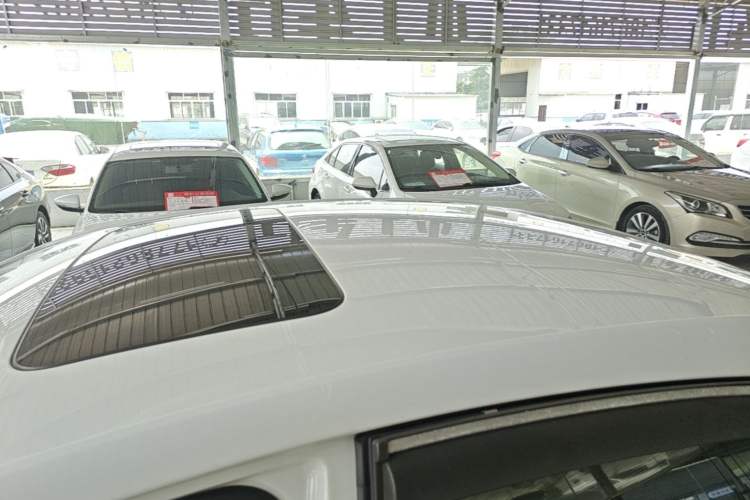 Used Buick GT 2021 Exemplar 1.5L Automatic Elite Version Roof