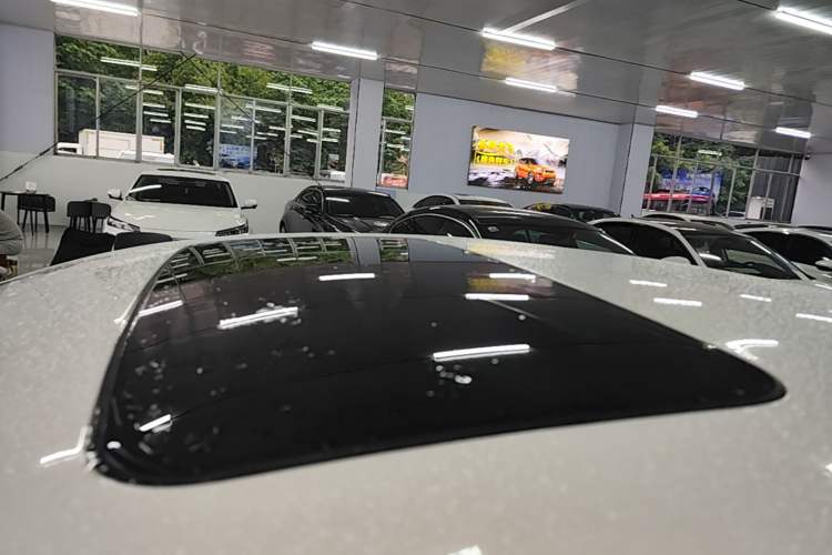 Used Buick GT 2021 Exemplar 1.5L Automatic Elite Version Roof