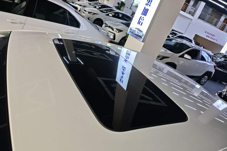 Used Buick GT 2021 Revised Version 1.3T Automatic Mild Hybrid Elite Edition Roof