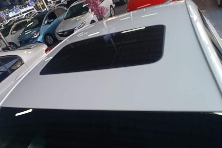 Used Buick GT 2021 Exemplar 1.5L Automatic Elite Version Roof
