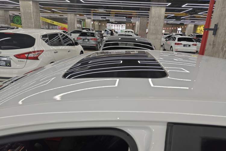 Used Buick GT 2021 1.3T Automatic Mild Hybrid Elite Version Roof