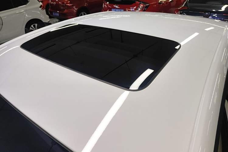 Used Buick GT 2021 Exemplar 1.5L Automatic Elite Version Roof